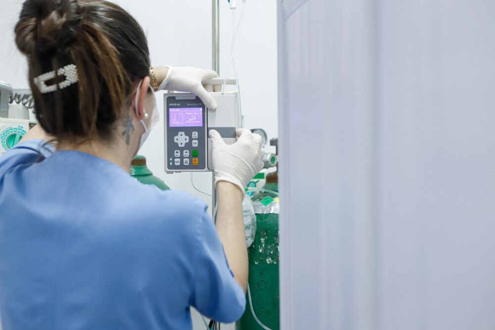 a-quadro1 Concurso vai selecionar profissionais para a Saúde
Foto: AEN