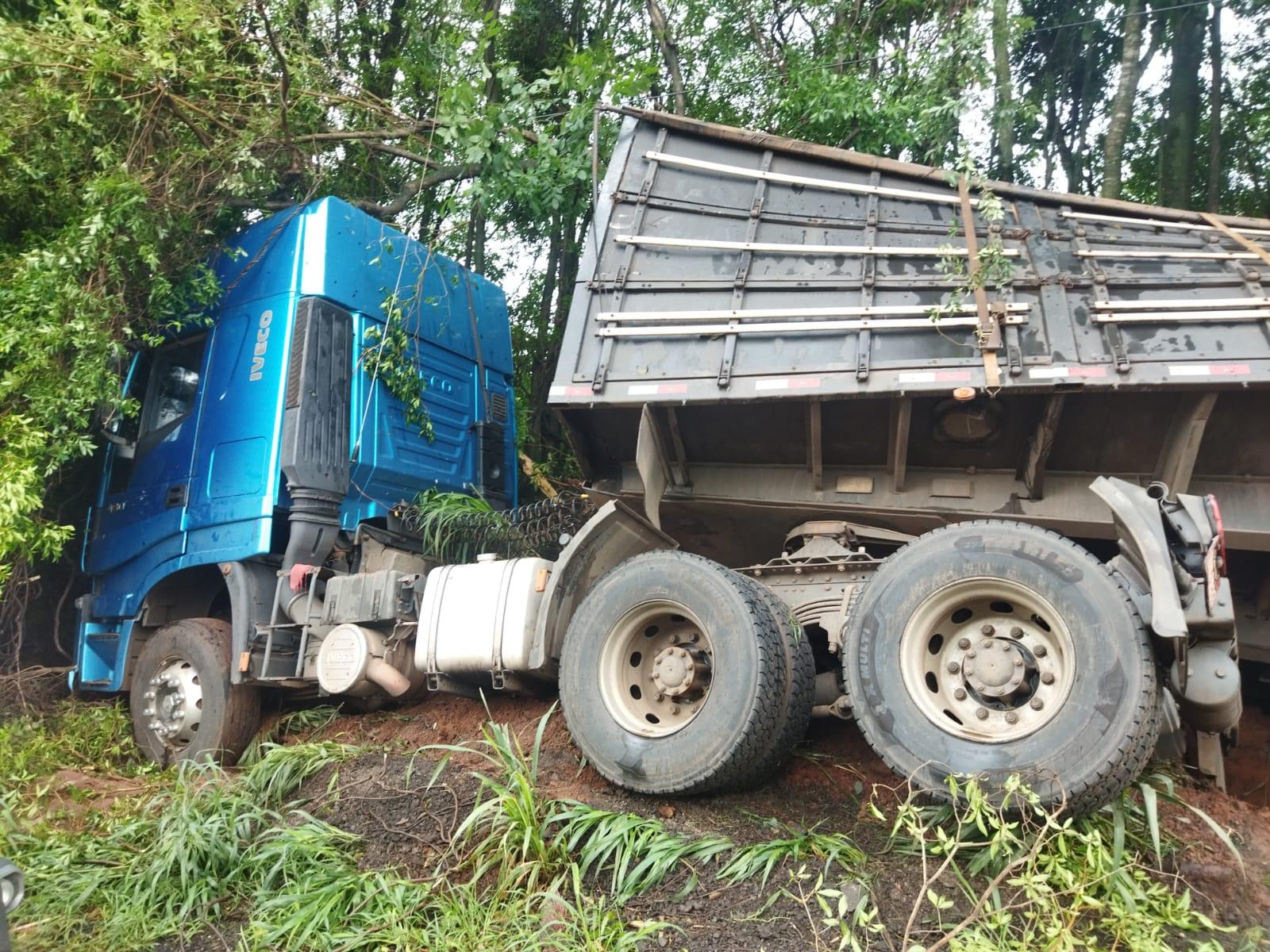 WhatsApp Image 2025-12-15 at 07.10.09 WhatsApp Image 2025-12-15 at 07.10.09