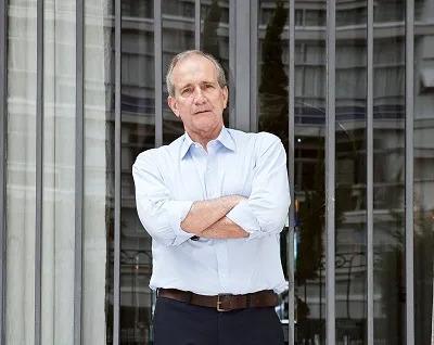 Fernando-Valente-Pimentel (2) Fernando Valente Pimentel é diretor-superintendente e presidente emérito da Associação Brasileira da Indústria Têxtil e de Confecção (Abit)