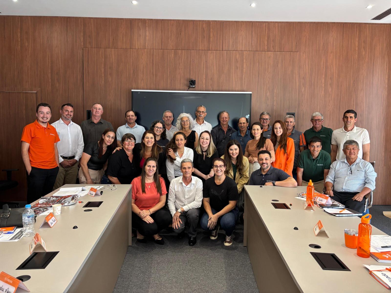 WhatsApp Image 2025-12-17 at 10.14.24 Treinamento mobilizou lideranças comunitárias