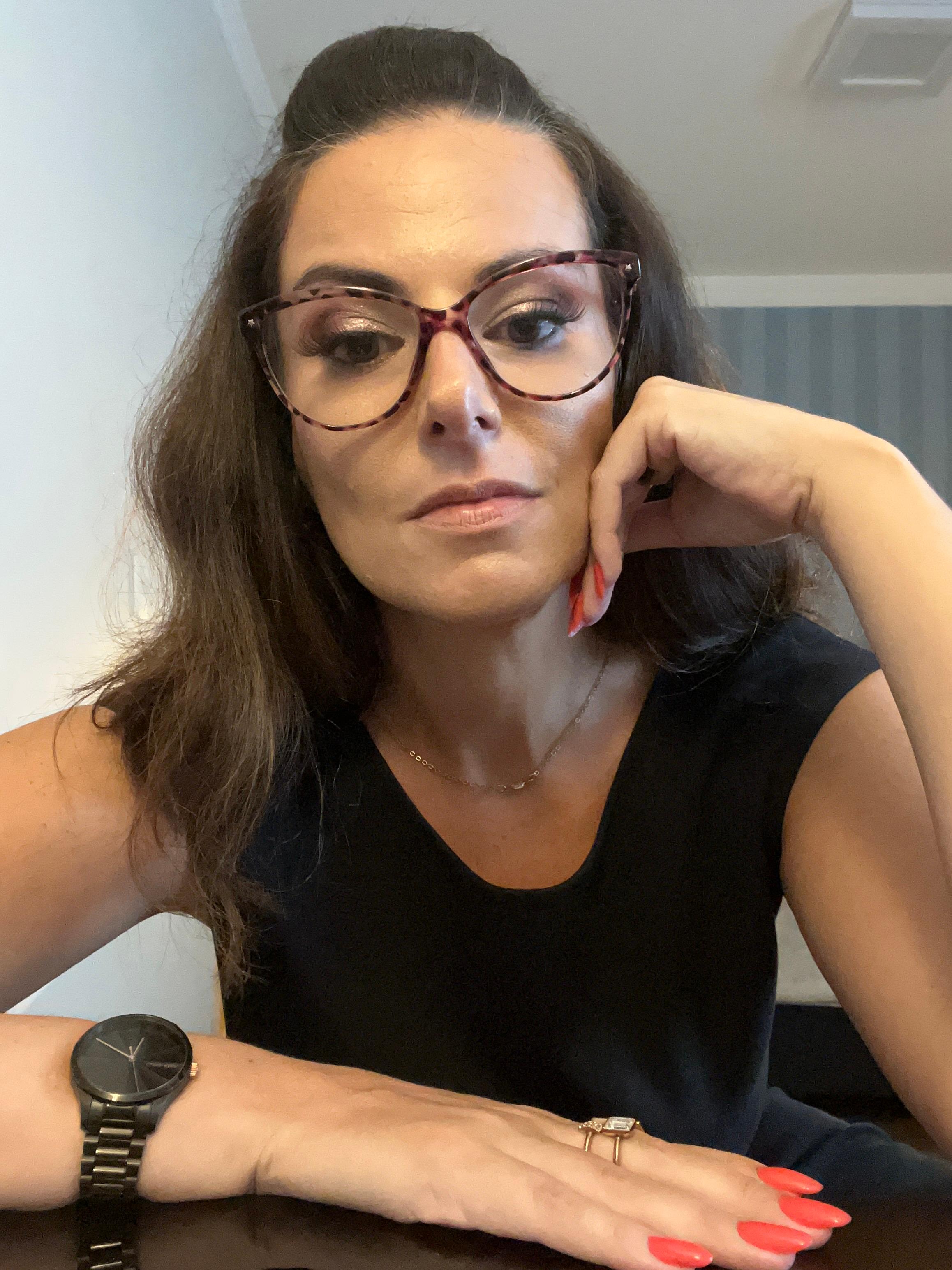 Renata Seldin é escritora, mentora de carreiras, doutora em Gestão da Inovação, com mais de 24 anos de experiência como executiva em consultoria de gestão. (Instagram: @renata_seldin)