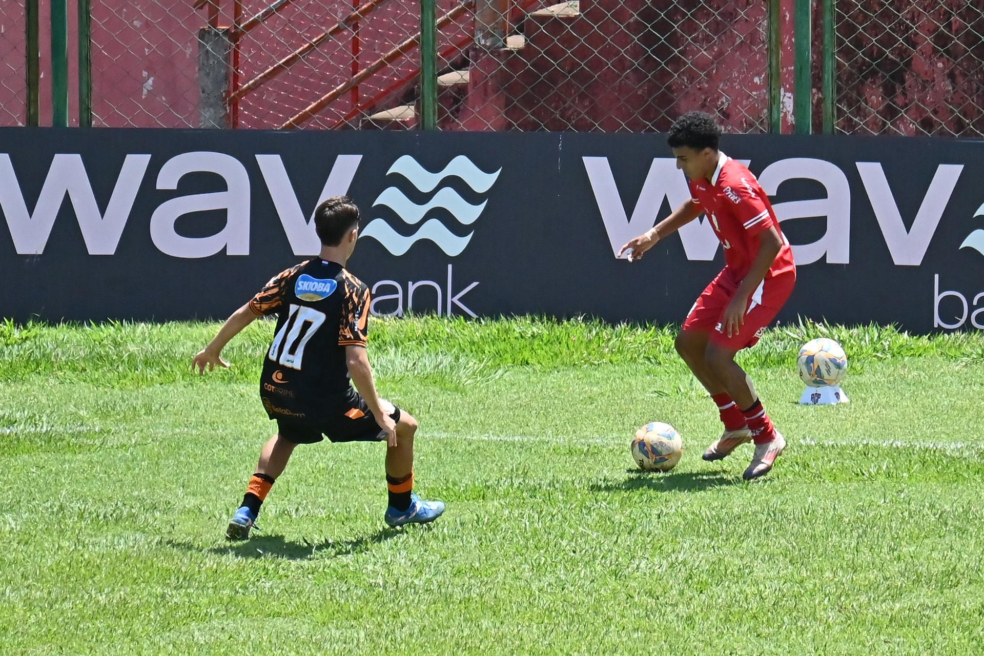 ACP precisa vencer por dois ou mais gols para ficar com o título
(Foto: Ivan Fuquini)