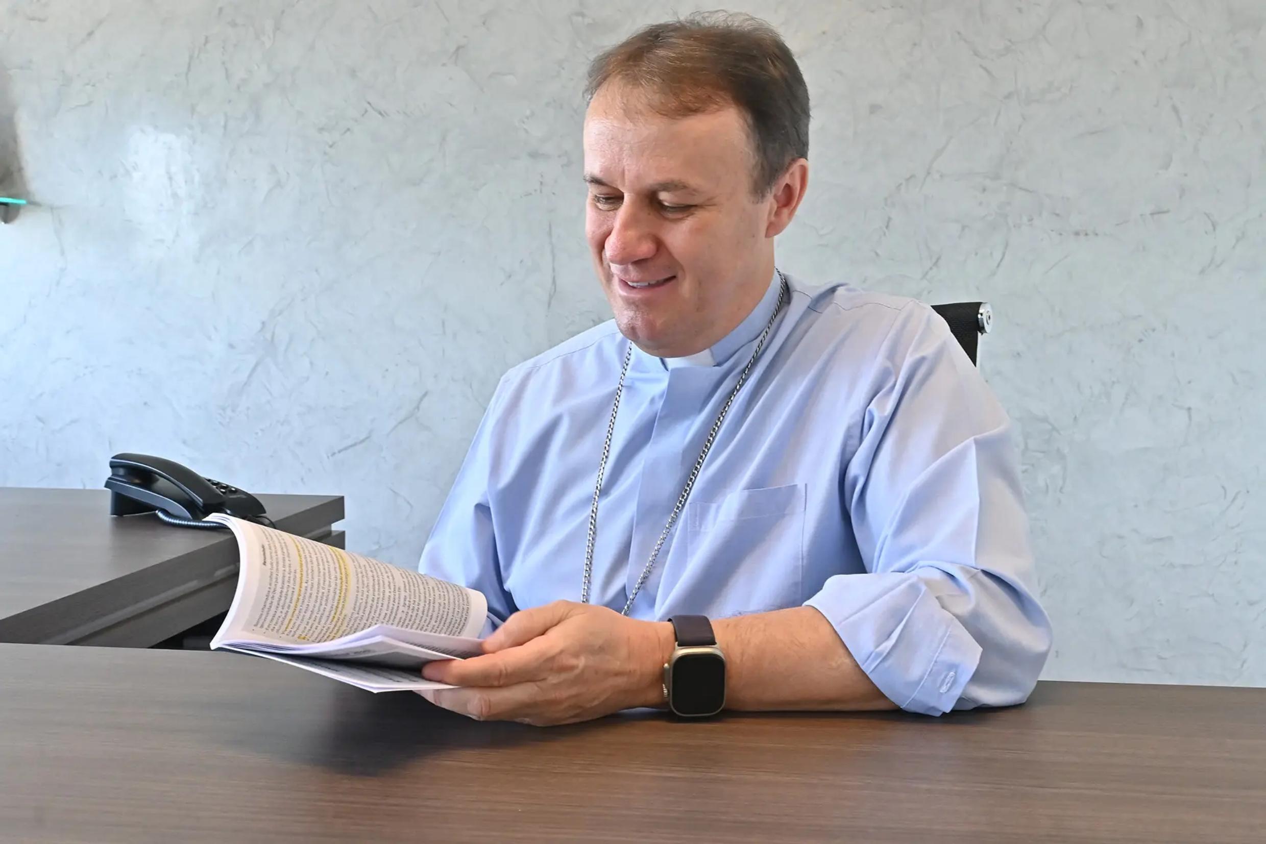 Dom Mário Spaki concedeu entrevista exclusiva ao Diário do Noroeste
Foto: Ivan Fuquini/Arquivo DN