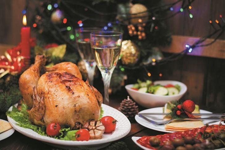 Mesa farta e variedade é uma das características do Natal brasileiro