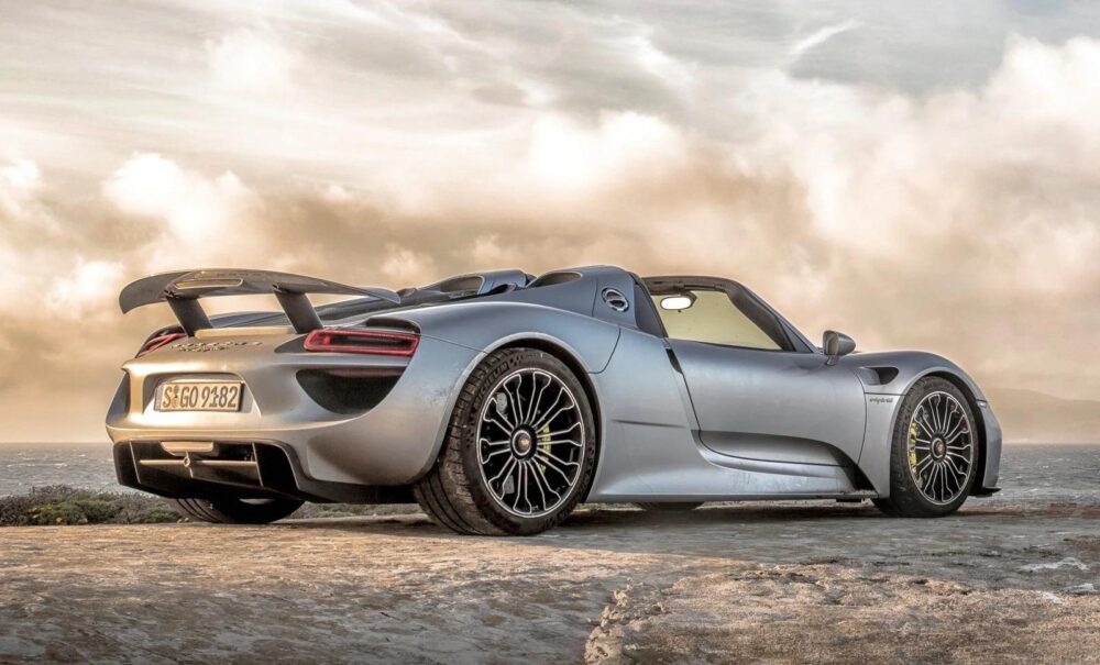 Uma Porsche 918 Spyder (2015) ocupa a posição de IPVA mais caro do estado - Foto: Divulgação/Porsche