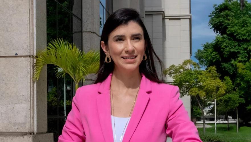 Beatriz Machnick é contadora, especialista em Controladoria e Finanças, mestre em Governança e Sustentabilidade e sócia-fundadora da BM Finance Group