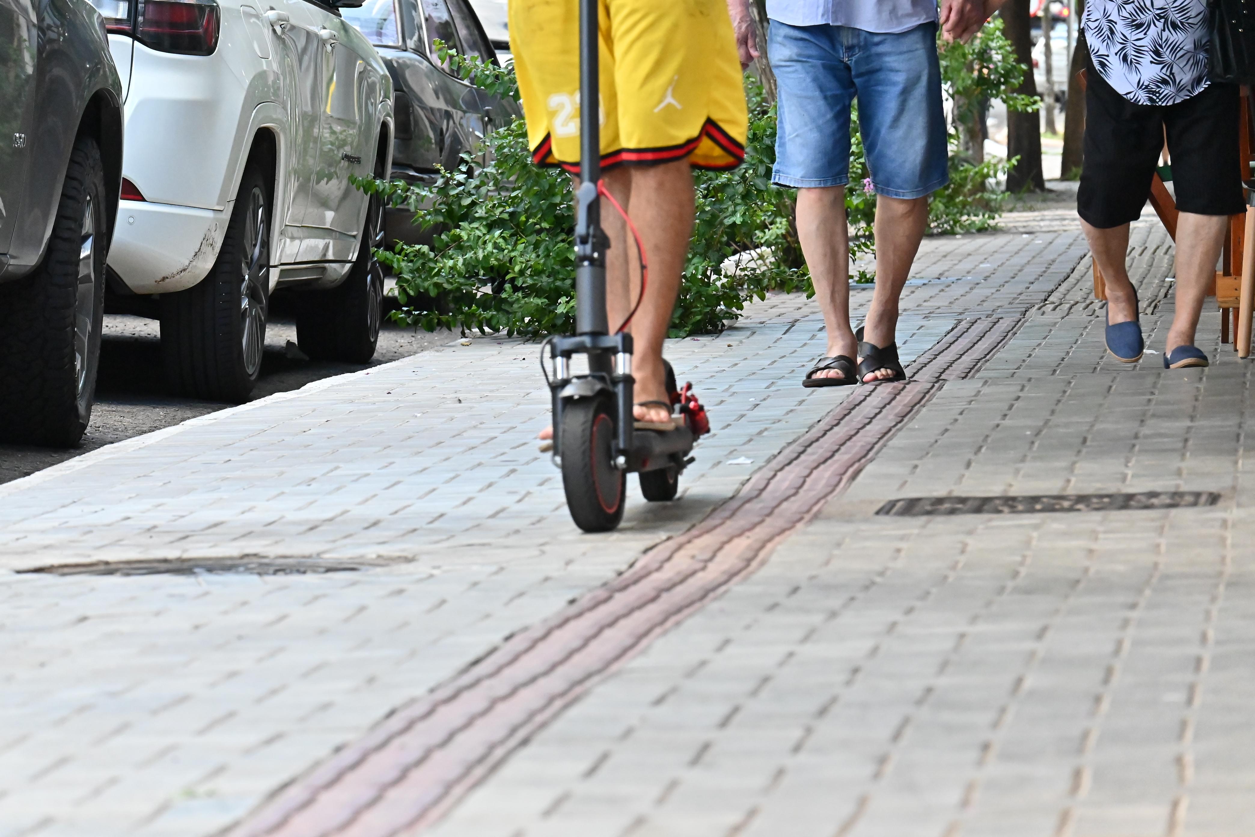 Patinetes 09-02 Ivan Fuquini (3)