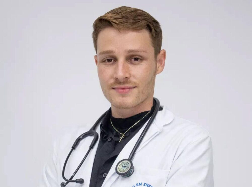 Edson Eduardo Marengoni dos Santos, egresso do curso Técnico em Enfermagem do Senac Paranavaí, acumula aprovações em concursos públicos - Foto: Acervo pessoal