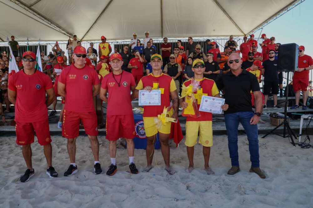 a-bomba Corpo de Bombeiros forma 93 novos guarda-vidas militares e civis para reforçar segurança aquática no Estado
Foto: Paulo Henrique/SESP