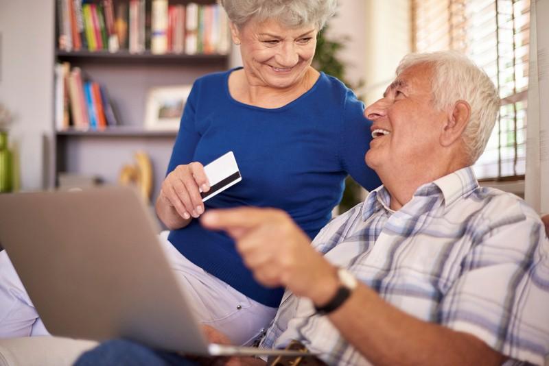 Dicas são importantes para evitar golpes e fazer a compra com tranquilidade