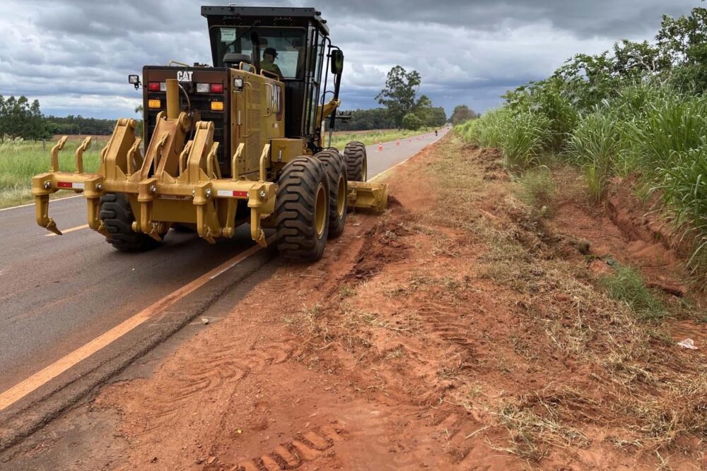Trabalho teve início na PR-218
Foto: DER