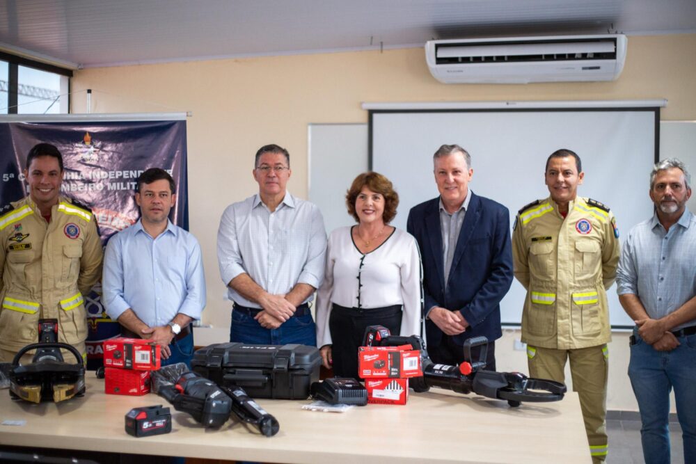 Equipamentos foram entregues nesta quinta-feira