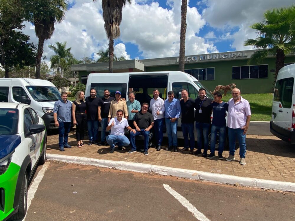 Veículos serão utilizados no transporte de pacientes e serviços