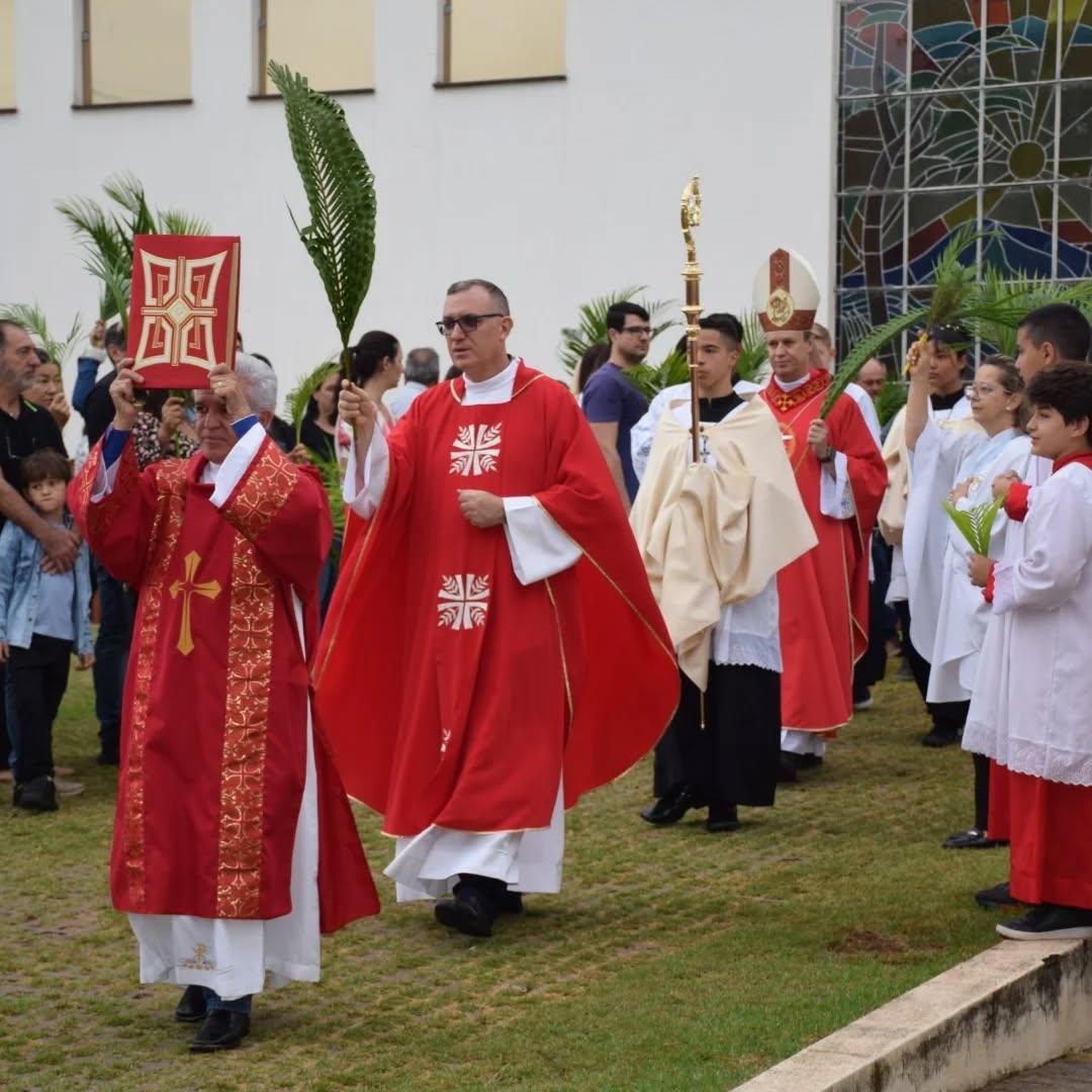 Os eventos começam neste domingo, com missas e procissões nas paróquias de Paranavaí e região
Foto: Arquivo/Catedral Maria Mãe da Igreja