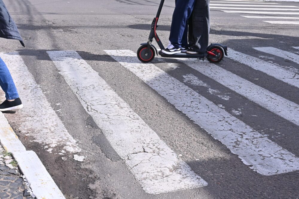 Questionamentos vão ao encontro de projeto de lei que estabelece regras para o uso dos equipamentos
Foto: Arquivo DN/Ivan Fuquini
