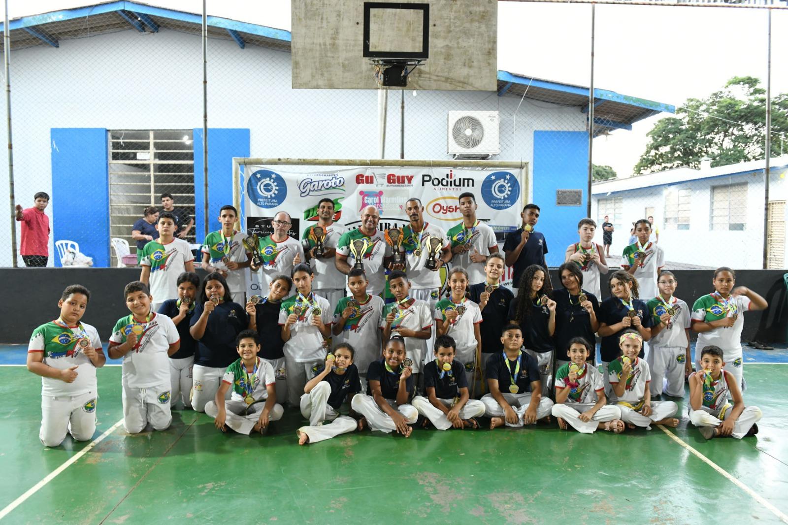 1° Lugar: Equipe de Alto Paraná - PR