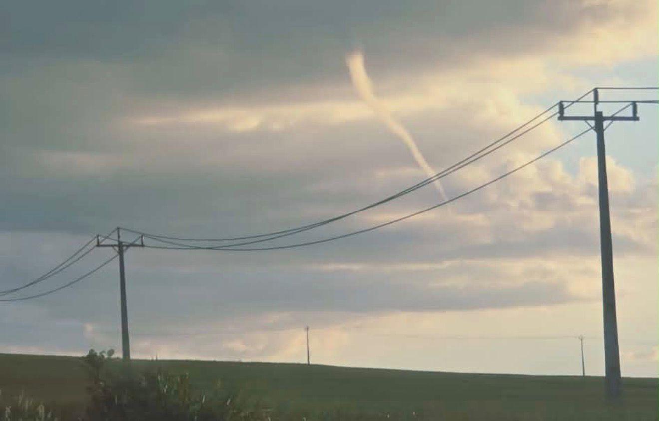Fenômeno foi registrado em Cascavel, no Oeste do Paraná. Foto:  Thais Reis Marins
