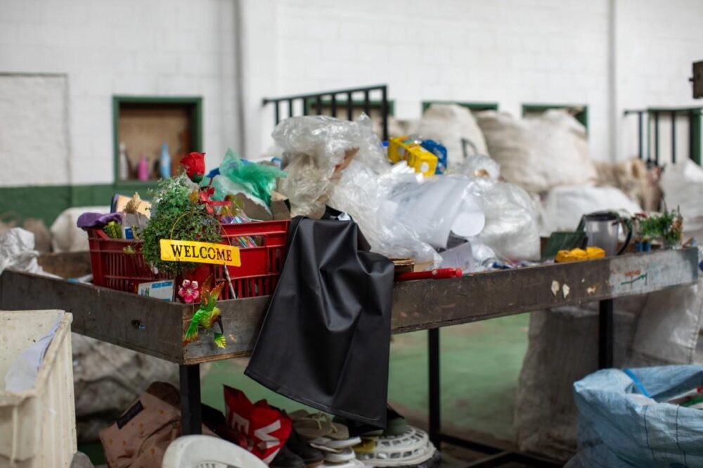 Descarte inadequado limita possibilidades de reciclagem e joga no lixo valor de materiais com utilidade para a cadeia produtiva 
Foto: Lucas Euler/Petrobras