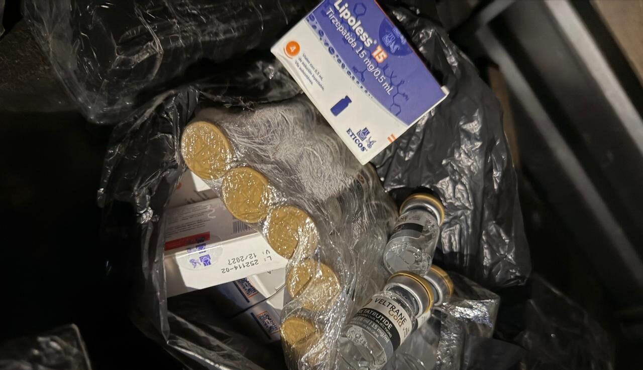 Veículo e carga foram levados para a Receita Federal de Maringá - Foto: Divulgação/PRF