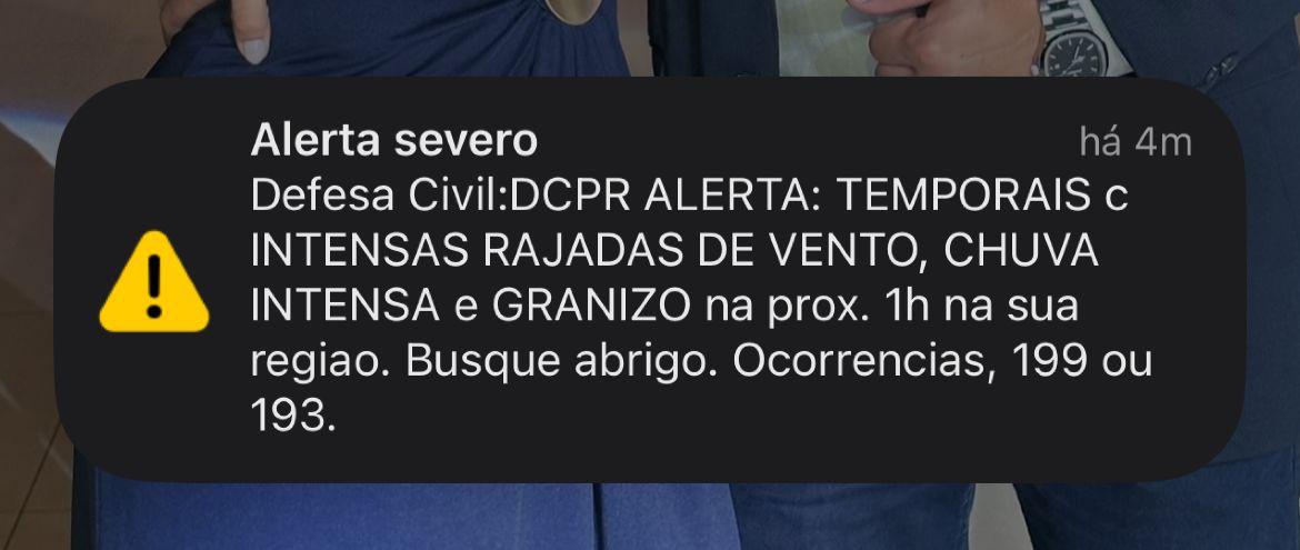 Alerta nos celulares chamou atenção da população do Noroeste do Paraná na noite de sábado — Foto: Diário do Noroeste
