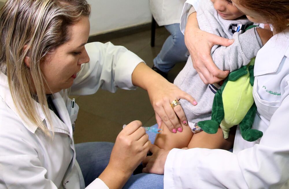 Com 1,2 milhão de doses aplicadas, Paraná intensifica mobilização para ampliar vacinação contra a gripe
Foto: Jaelson Lucas/Arquivo AEN