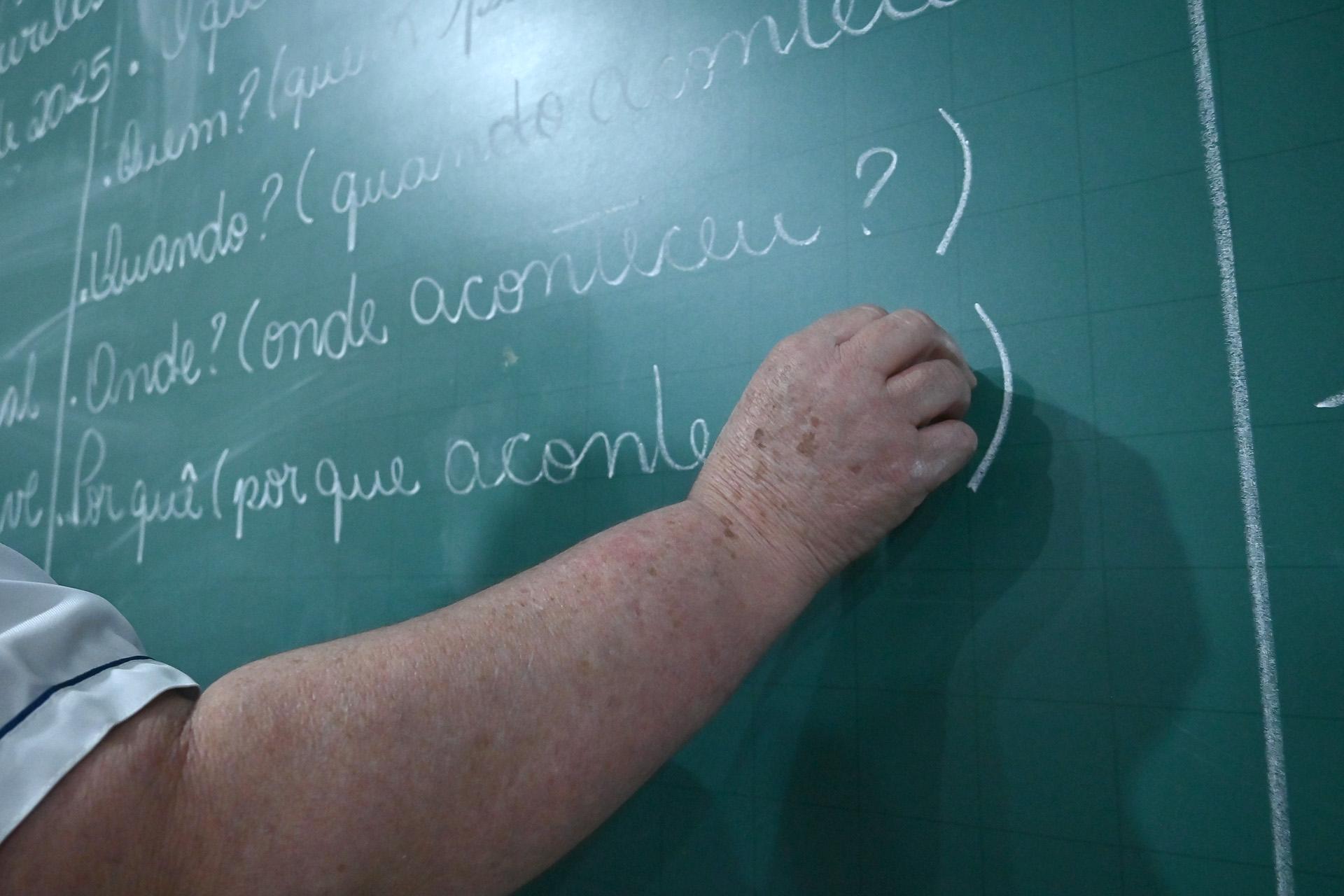 Objetivo do PL 151/2025 é ajustar a estrutura de apoio às unidades da rede de educação — Foto: Arquivo DN