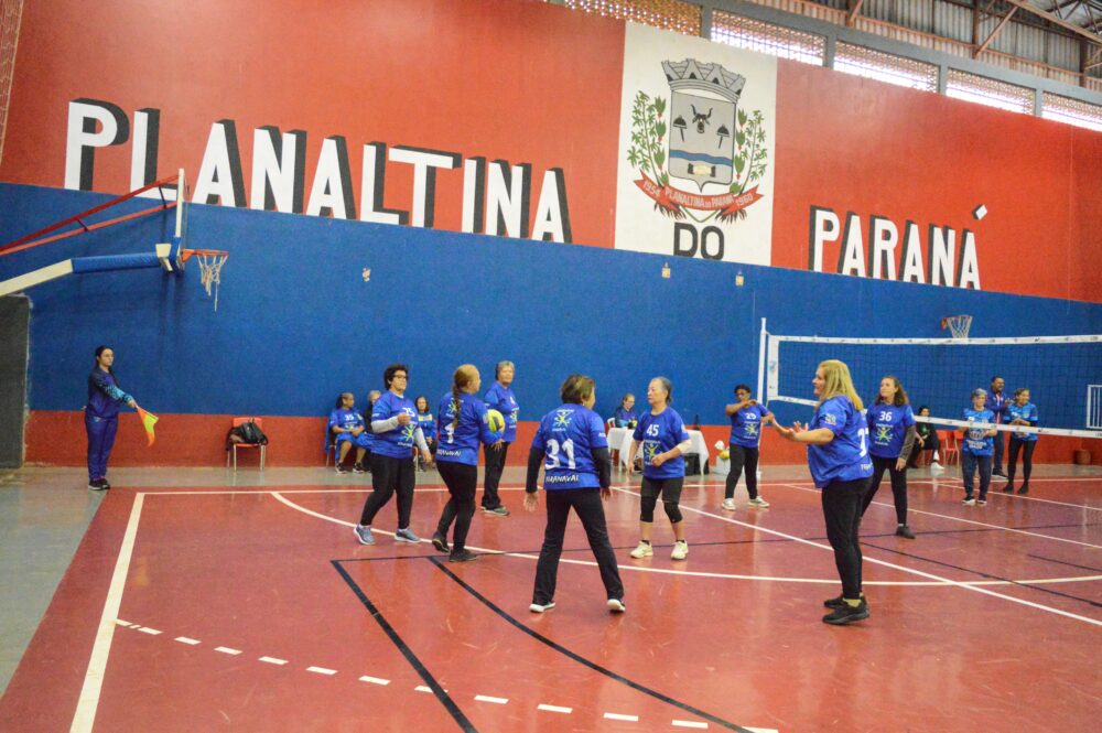 Cerca de 350 atletas participaram da etapa