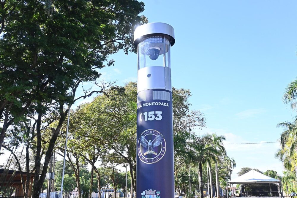Prefeitura de Paranavaí contratou 10 totens de segurança, em regime de locação, e investe cerca de R$ 180 mil mensalmente
Foto: Ivan Fuquini