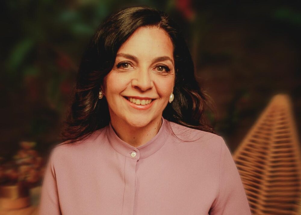 Priscila Arraes Reino é advogada há mais de 25 anos e atua nas áreas trabalhista e previdenciária, com foco na defesa de profissionais que adoeceram ou sofreram acidentes em decorrência de suas funções
Instagram: @priscilaarraes.adv | Tiktok: @priscilaarraes.adv 
YouTube: @ArraeseCenteno | Site: arraesecenteno.com.br