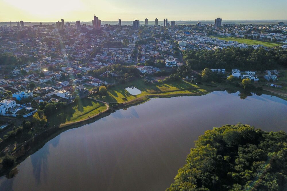 Pesquisa do Ipardes do perfil de cuidadores de idosos passa por 24 cidades nesta semana
Foto: AEN