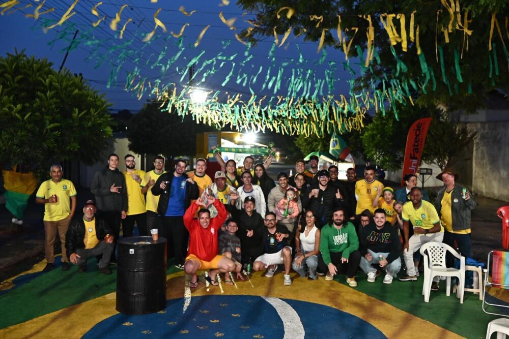 Rua da Copa em Paranavaí Foto: Ivan Fuquini