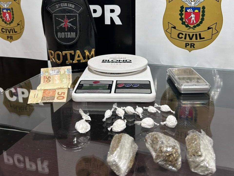 Operação da Polícia Civil com apoio da Rotam começou após denúncias sobre venda de entorpecentes no centro da cidade - Foto: PCPR