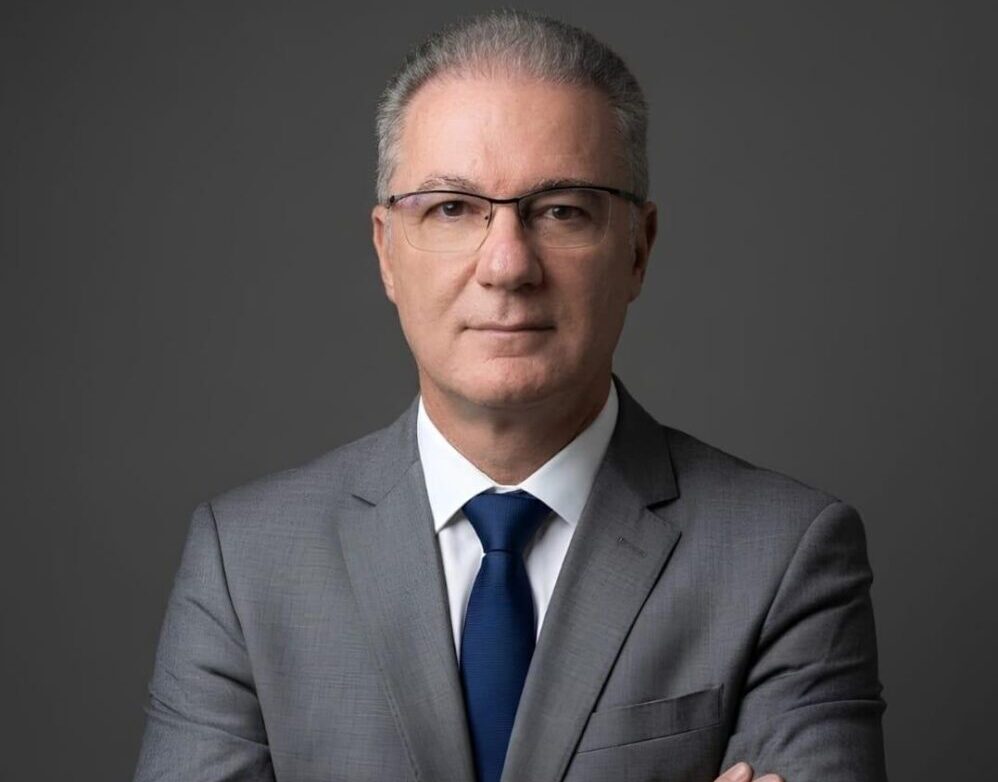 *Luiz Carlos Mânica é Advogado criminalista. Delegado de Polícia aposentado após 31 anos de atividade na PCPR. É especialista em Direito Penal, Processo Penal, Direito Médico e da Saúde, Gestão da Segurança Pública e Gerenciamento Policial