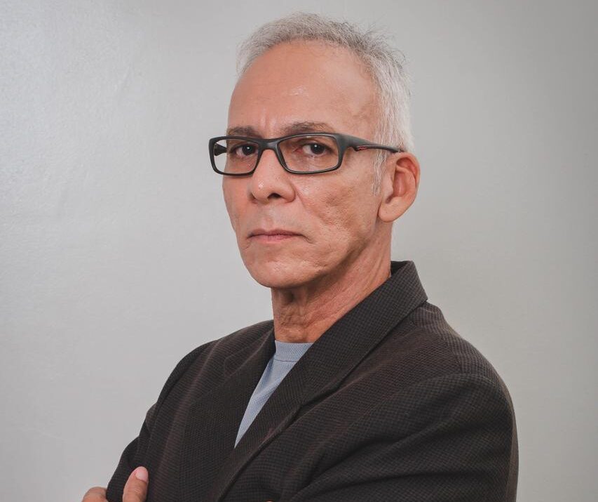 *Julio Medeiros é um poeta e prosador moldado por uma vida de aventuras. Em seu livro “Nátaly e Vitor”, compartilha reflexões sobre fé e dilemas existenciais