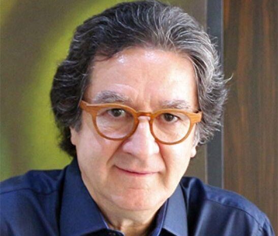 Ricardo Viveiros, jornalista, professor e escritor, doutor em Educação, Arte e História da Cultura (UPM); membro da Academia Paulista de Educação (APE) e conselheiro da Associação Brasileira de Imprensa (ABI); autor, entre outros livros, de A vila que descobriu o Brasil, Memórias de um tempo obscuro e O sol brilhou à noite. Apresenta aos domingos, às 7 horas (da manhã), pela TV Cultura, o programa “Brasil, mostra a tua cara!”
Foto: Divulgação