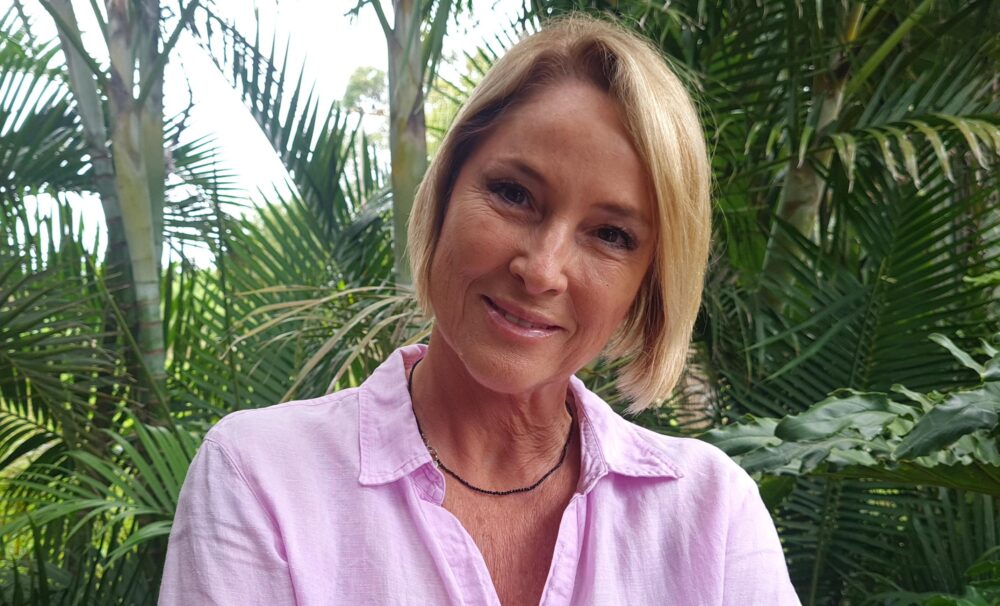 PaulaCaleffi Paula Caleffi é doutora em História da América e autora de “Sob o Céu dos Andes”, romance que narra a história de uma mulher comum envolvida em um universo brutal nos territórios entre o Peru e o Equador
Foto: Divulgação