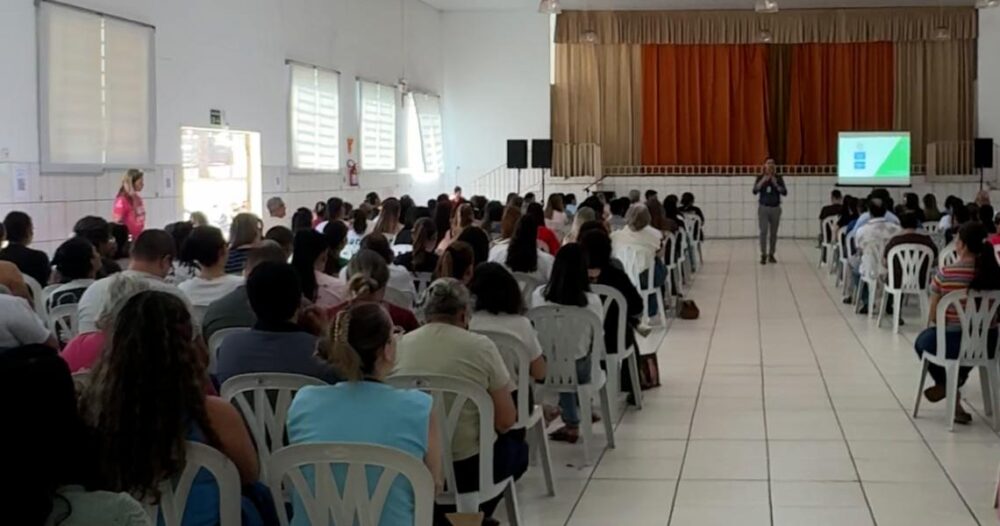 Treinamento promovido pela Secretaria de Ação Social