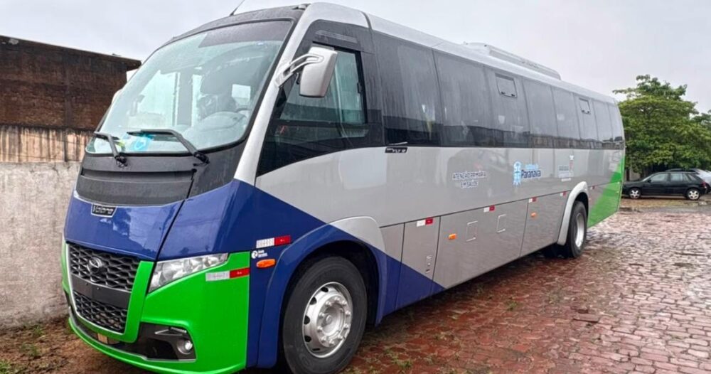 Novo ônibus da Secretaria de Saúde