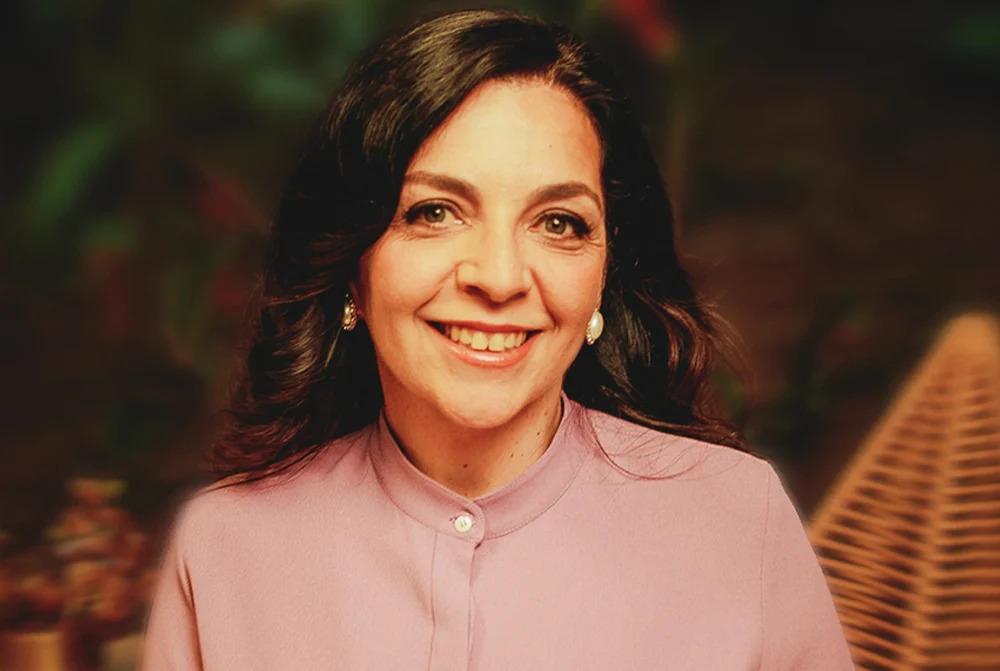 Priscila Arraes Reino é advogada há mais de 25 anos e atua nas áreas trabalhista e previdenciária, com foco na defesa de profissionais que adoeceram ou sofreram acidentes em decorrência de suas funções
Instagram: @priscilaarraes.adv | Tiktok: @priscilaarraes.adv 
YouTube: @ArraeseCenteno | Site: arraesecenteno.com.br