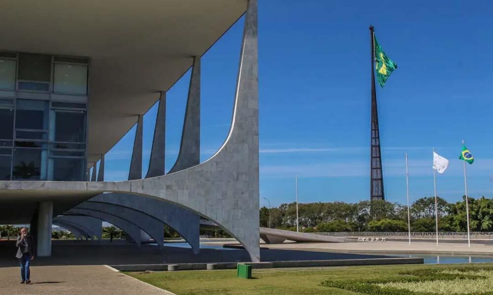 Carta destaca ainda que “sem os municípios, não há pacto federativo” e defende a participação de entidades nacionais de representação municipal nas instâncias federativas
Foto: Antônio Cruz/Agência Brasil