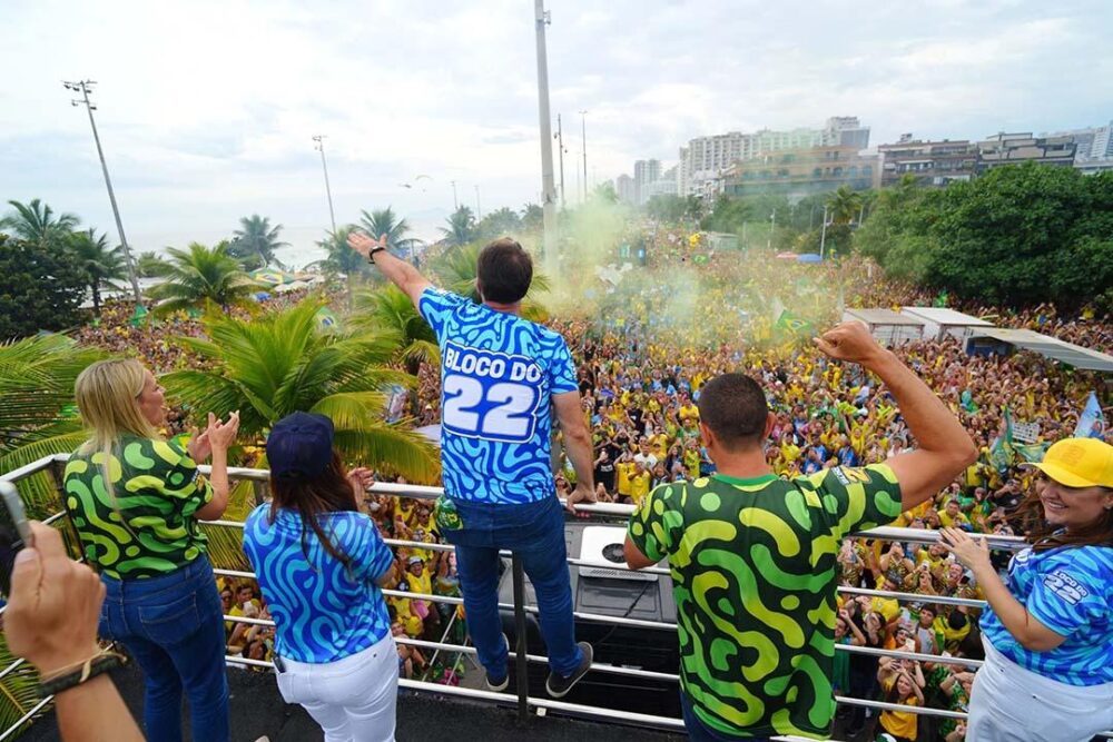 Flávio Bolsonaro em campanha para presidente